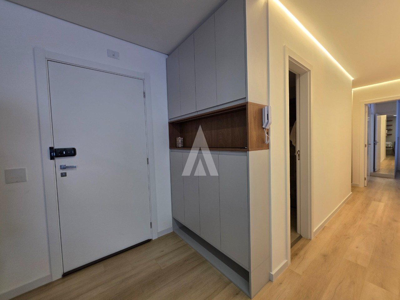 Apartamento com 1 suíte(s) mais 2 quarto(s) à venda no bairro SANTO ANTONIO em JOINVILLE, por R$ 815.000.00. — foto 5