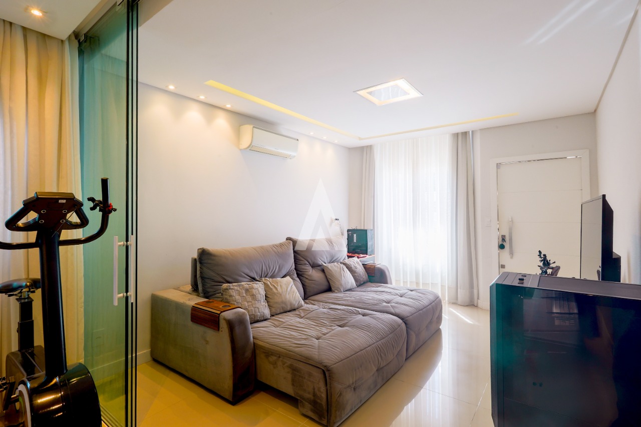 Casa residencial com 1 suíte mais 2 quartos à venda no bairro Bucarein em Joinville - SC de R$ 750.000,00 por R$690.000,00. — foto 4