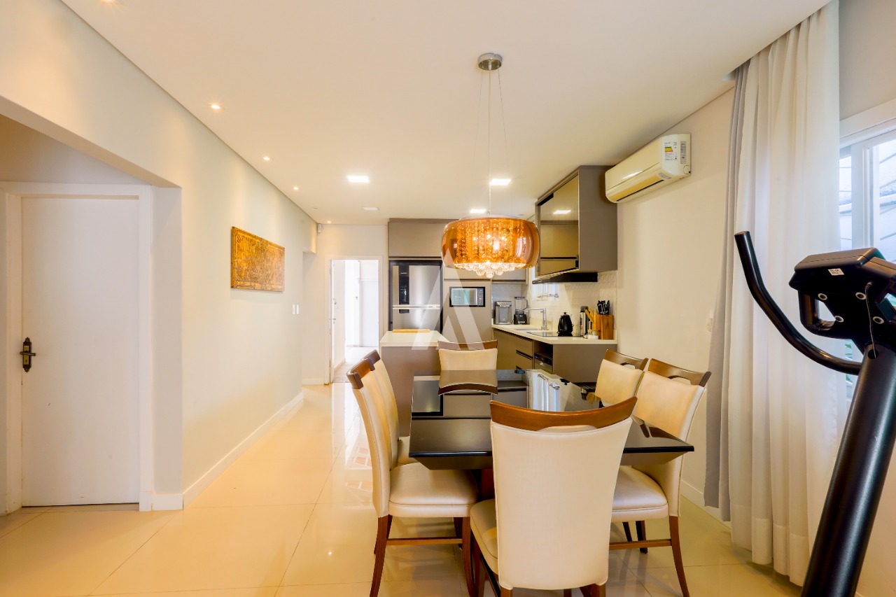 Casa residencial com 1 suíte mais 2 quartos à venda no bairro Bucarein em Joinville - SC de R$ 750.000,00 por R$690.000,00. — foto 3