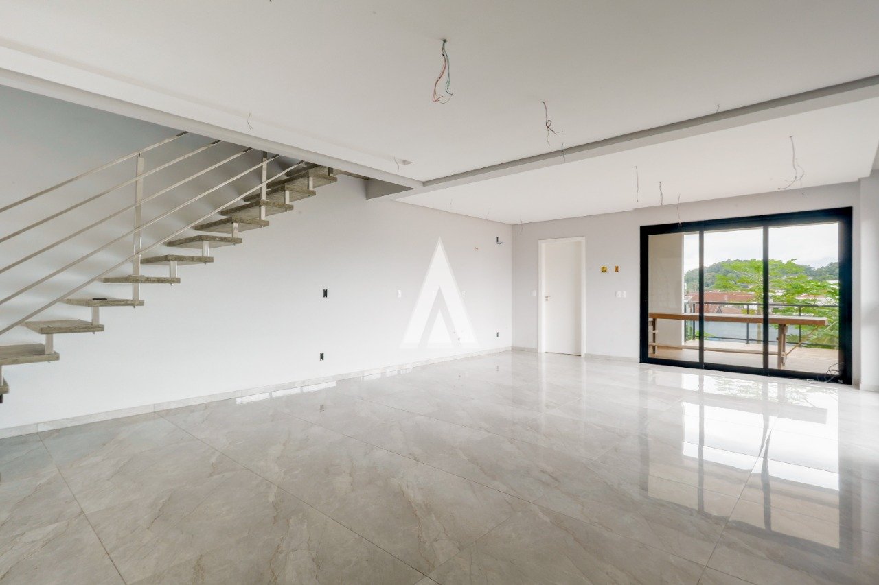 Sobrado geminado com 1 suíte e 2 quarto(s) à venda no bairro Costa e Silva em Joinville-SC por R$1.100.000,00. — foto 3