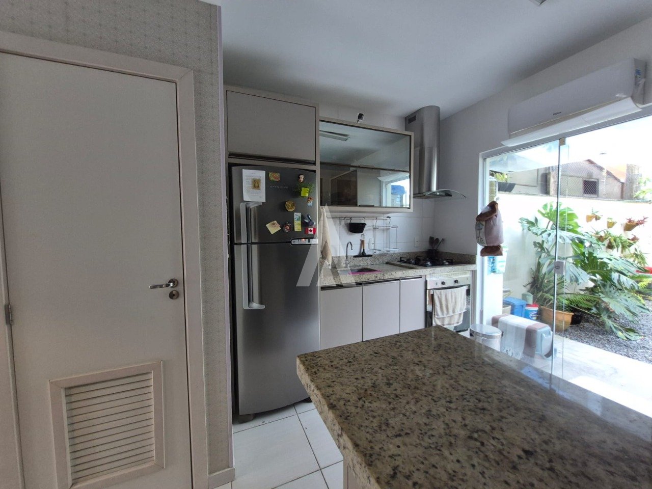 Sobrado geminado com 2 quartos à venda no bairro Santa Catarina em Joinville-SC por R$420.000,00. — foto 5