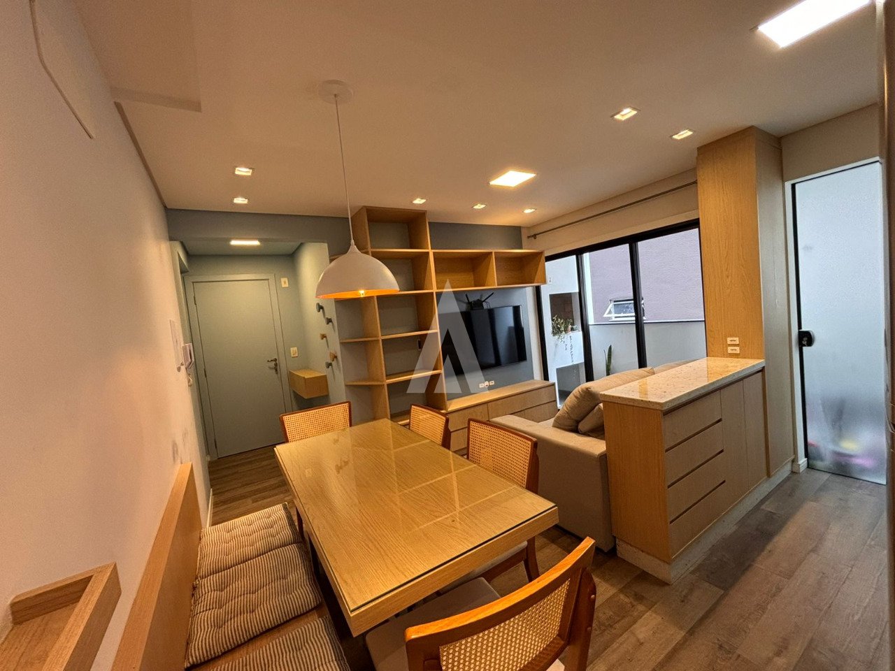 Apartamento com 2 quartos à venda no bairro Costa e Silva em Joinville-SC por R$390.000,00. - foto 1