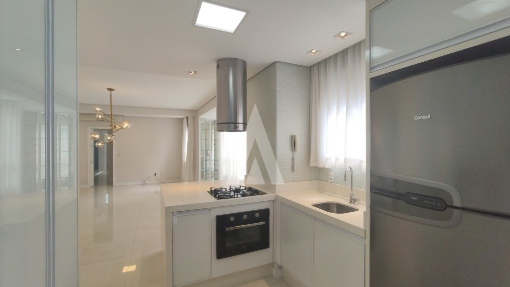 Apartamento com 1 suíte mais 1 quarto à venda no bairro América em Joinville-SC por R$850.000,00. — foto 2