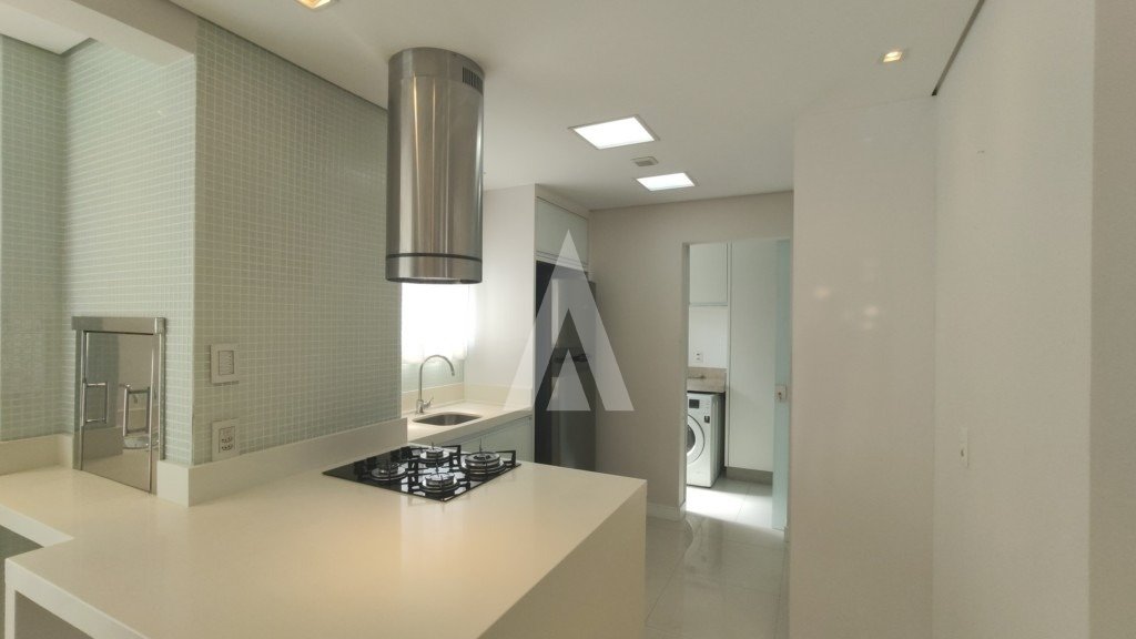 Apartamento com 1 suíte mais 1 quarto à venda no bairro América em Joinville-SC por R$850.000,00. — foto 3