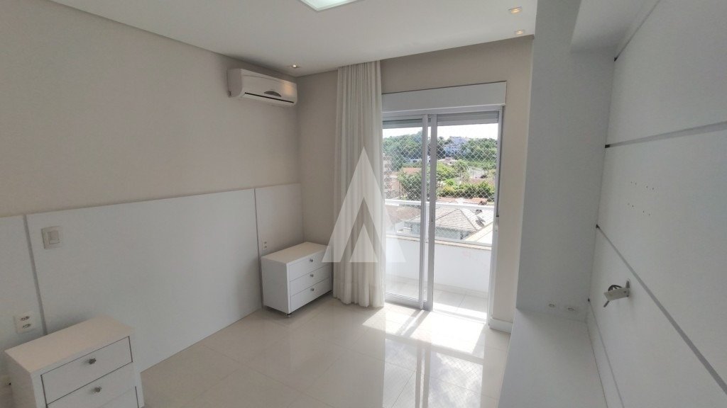Apartamento com 1 suíte mais 1 quarto à venda no bairro América em Joinville-SC por R$850.000,00. — foto 4