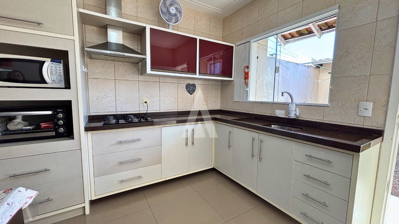 Sobrado Geminado com 2 quarto(s) à venda no bairro Jardim Iririú em Joinville, por R$ 373.000.00. — foto 6