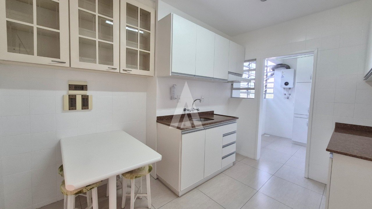 Apartamento com 2 suítes mais 1 quarto à venda no bairro América, em Joinville-SC, por R$ 498.000,00. — foto 4