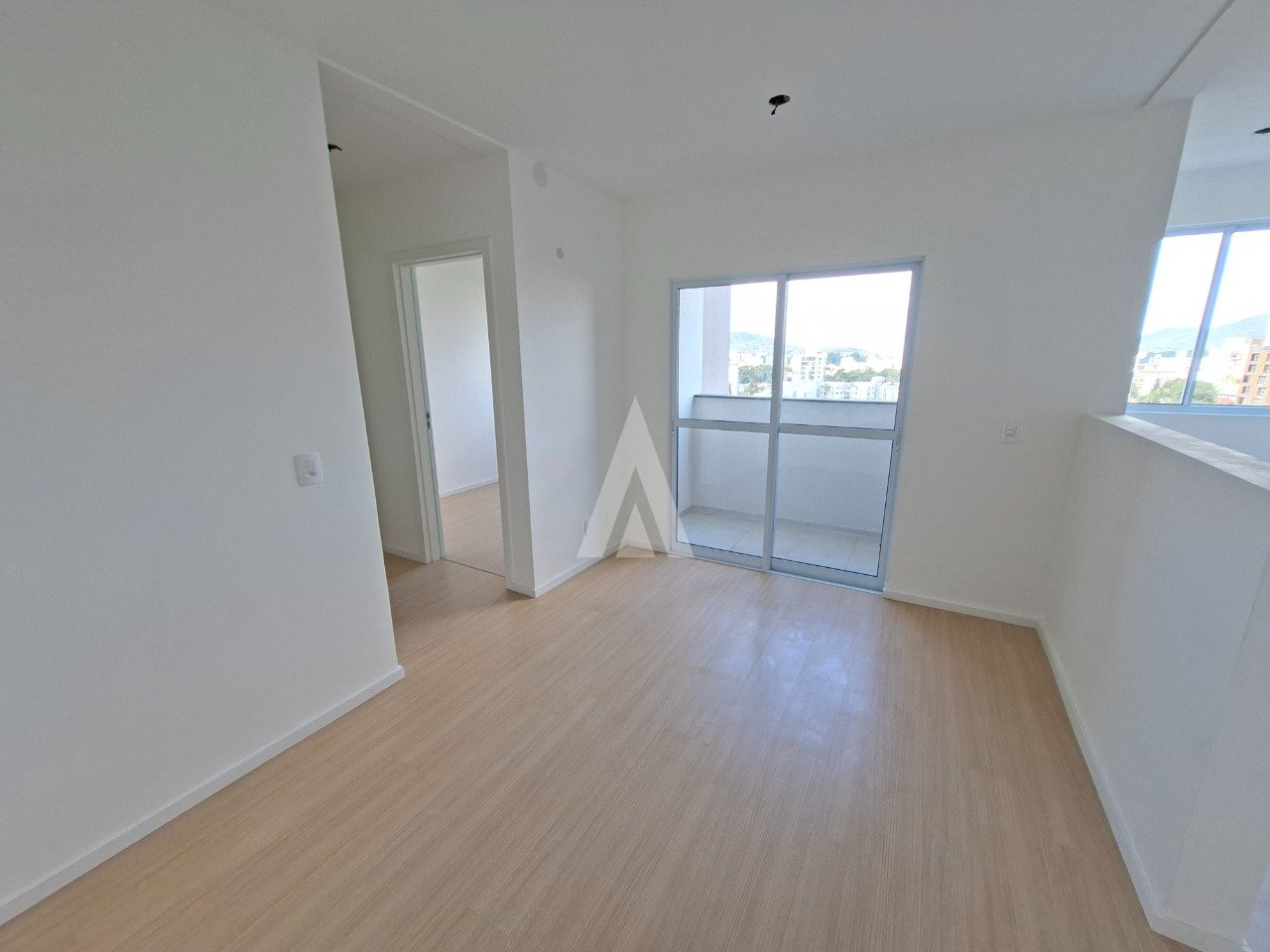 Apartamento com 2 quartos à venda no bairro Santo Antônio em Joinville - SC por R$ 420.000,00. — foto 2