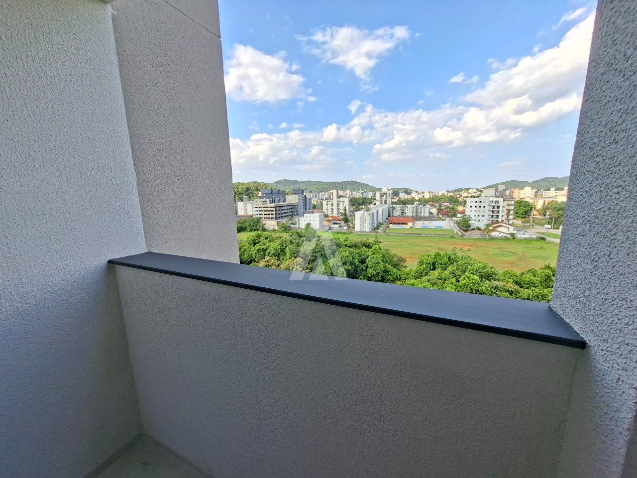 Apartamento com 2 quartos à venda no bairro Santo Antônio em Joinville - SC por R$ 420.000,00. — foto 4