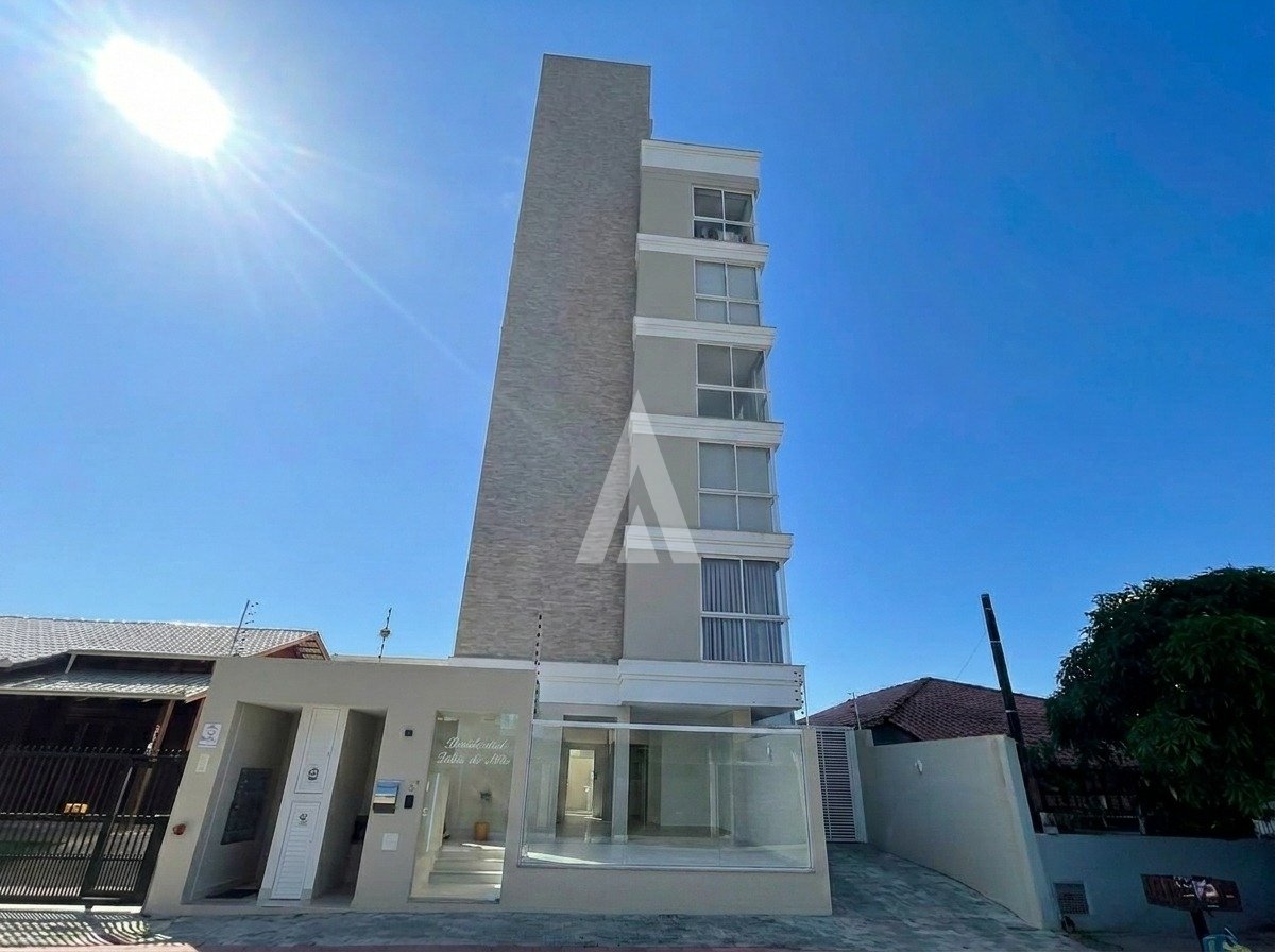 Apartamento com 4 suítes à venda no bairro Itacolomi em Balneario Piçarras-SC por R$ 1.150.000,00. - foto 1