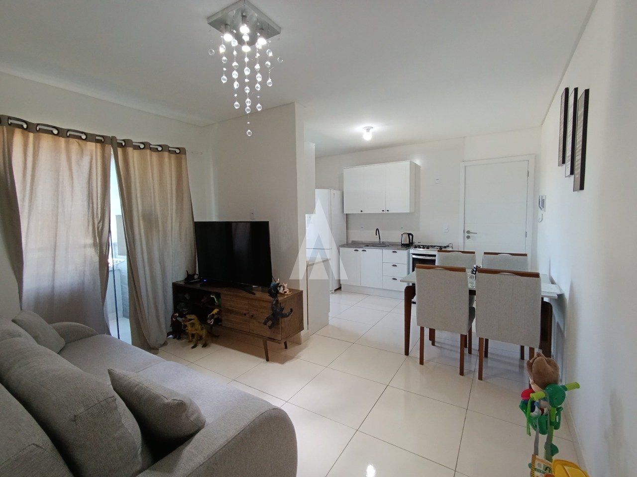 Apartamento com 1 suíte mais 1 quarto à venda no bairro Iririú, em Joinville - SC, por R$ 385.000,00. — foto 6