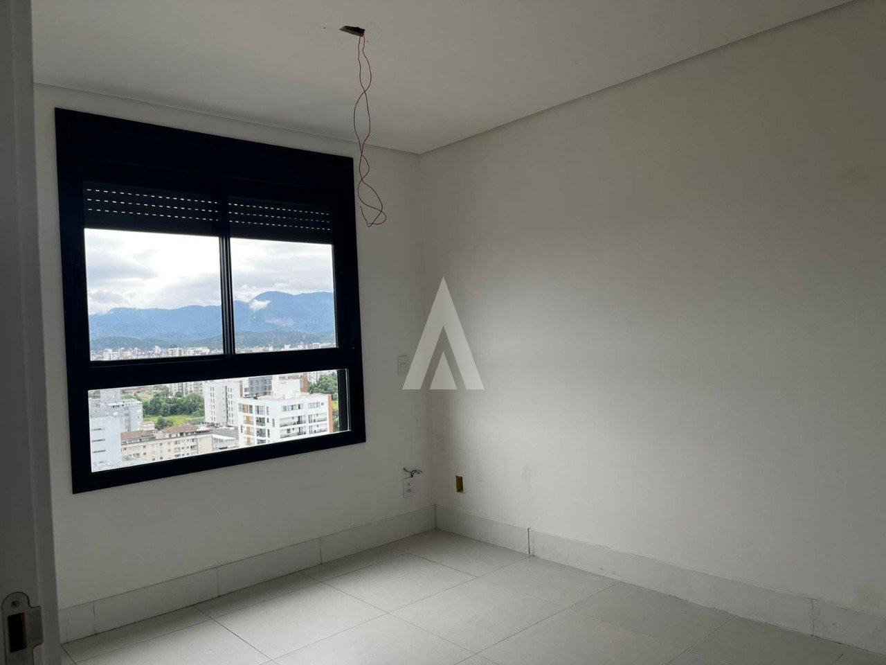 Apartamento com 1 suíte e 2 quartos à venda no bairro Santo Antônio, em Joinville-SC, por R$ 900.000,00. — foto 6