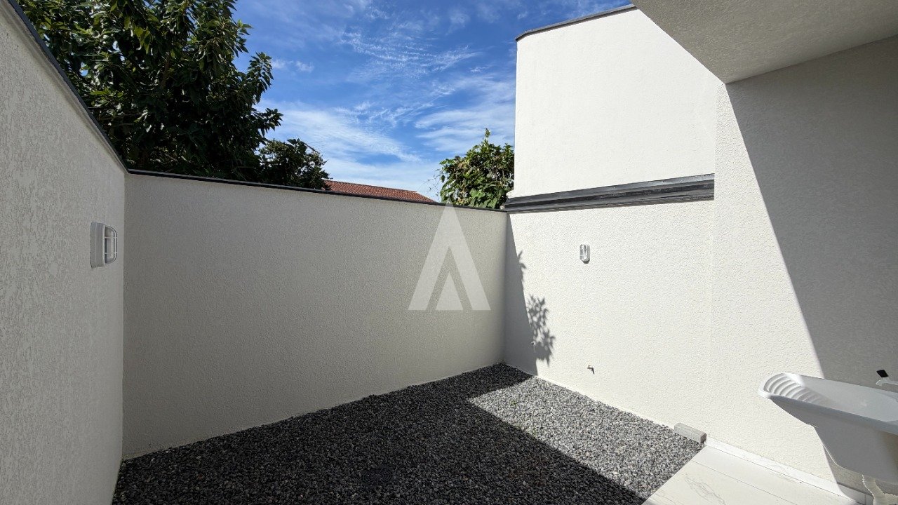 Casa nova geminada com 3 quartos à venda no bairro Floresta, em Joinville-SC, por R$ 430.000,00. — foto 5