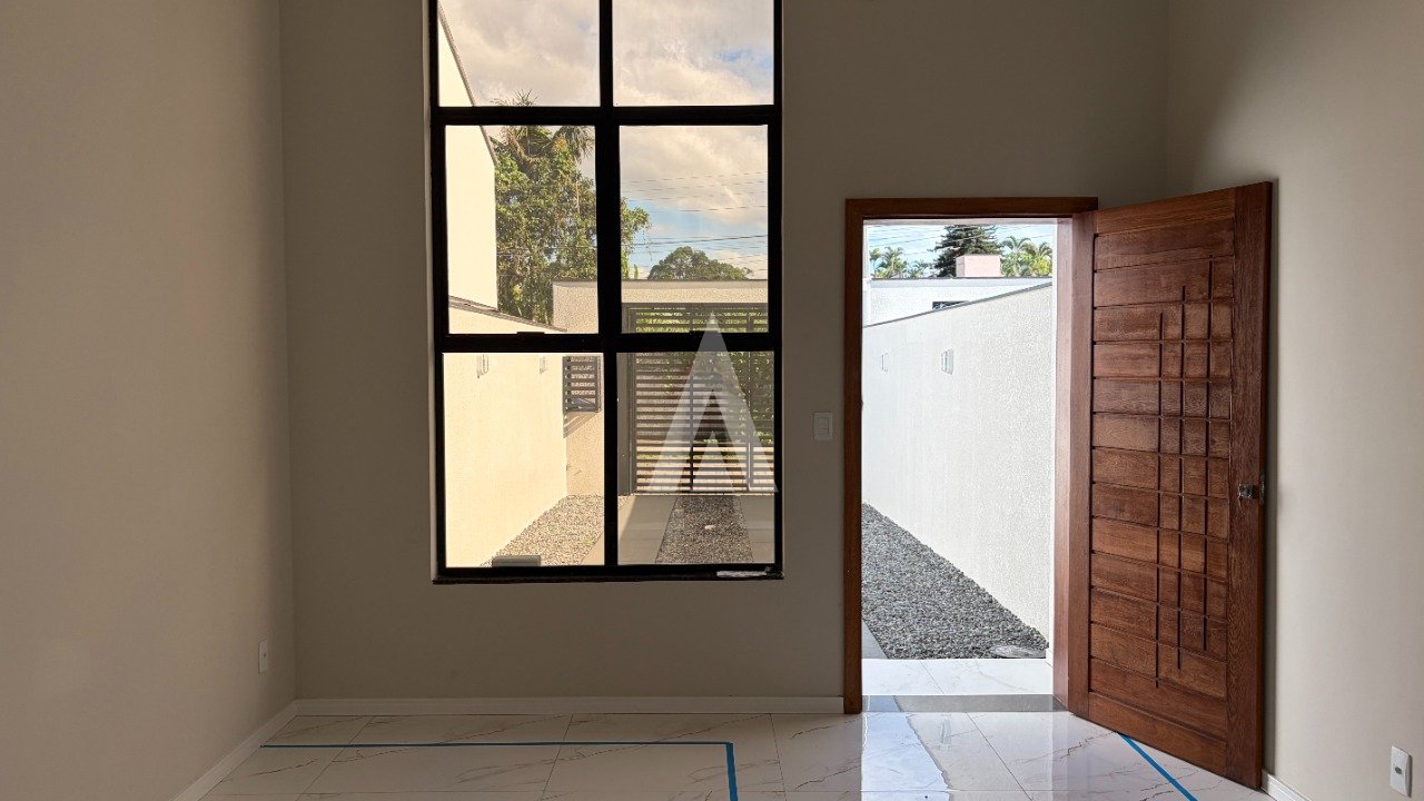 Casa nova geminada com 3 quartos à venda no bairro Floresta, em Joinville-SC, por R$ 430.000,00. — foto 3
