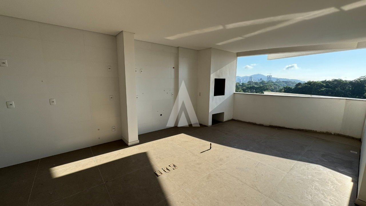 Apartamento com 1 suíte e 2 quartos à venda no bairro Anita Garibaldi em Joinville-SC por R$690.000,00. — foto 3
